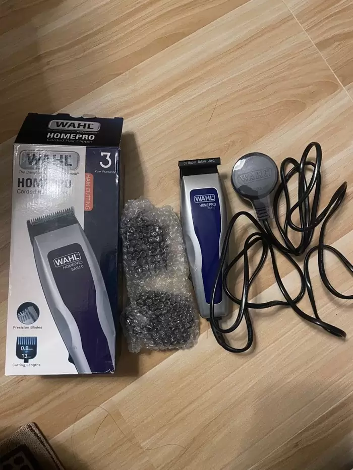 HK$100 Corded hair clipper wahl on